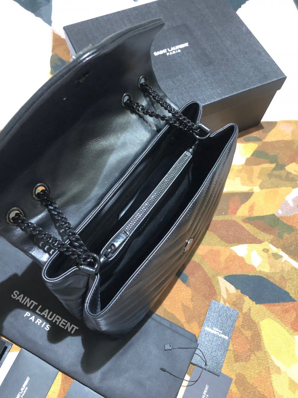 YSL LOULOU MEDIUM [YSL343] CELINE CHANEL ACCESSORIES LOEWE SHOES LOUIS VUITTON DIRO YSL OTHER BRAND HANDBAGS BALENCIAGA BOTTEGA VENETA GOYARD HERMES BURBERRY VALENTINO GUCCI FENDI MIUMIU CHLOE PRADA BVLGARI SUITCASE NEW ARRIVAL 