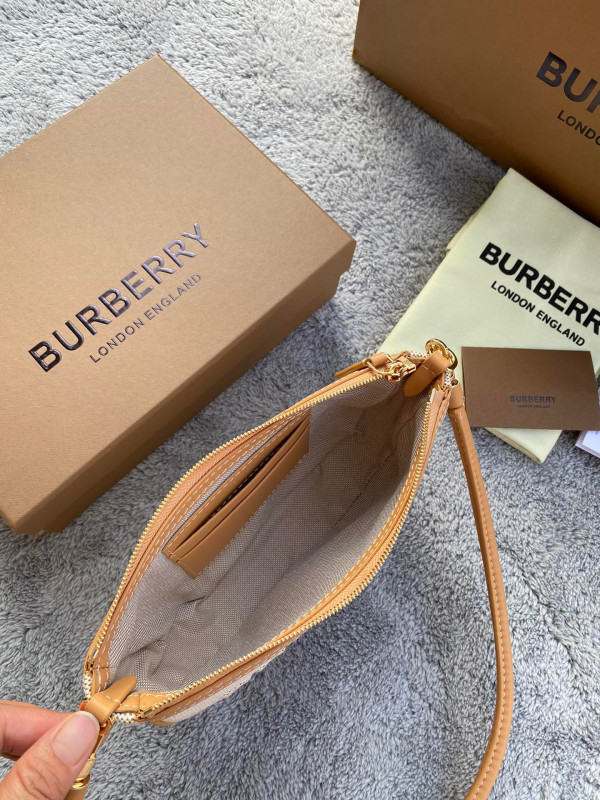 BURBERRY Olympia Pouch [Burberry143] CELINE CHANEL ACCESSORIES LOEWE SHOES LOUIS VUITTON DIRO YSL OTHER BRAND HANDBAGS BALENCIAGA BOTTEGA VENETA GOYARD HERMES BURBERRY VALENTINO GUCCI FENDI MIUMIU CHLOE PRADA BVLGARI SUITCASE NEW ARRIVAL 