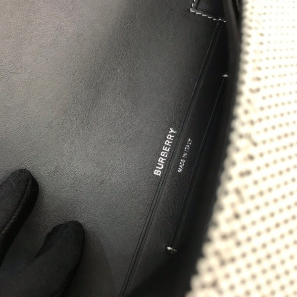 BURBERRY Small Olympia Bag [Burberry140] CELINE CHANEL ACCESSORIES LOEWE SHOES LOUIS VUITTON DIRO YSL OTHER BRAND HANDBAGS BALENCIAGA BOTTEGA VENETA GOYARD HERMES BURBERRY VALENTINO GUCCI FENDI MIUMIU CHLOE PRADA BVLGARI SUITCASE NEW ARRIVAL 