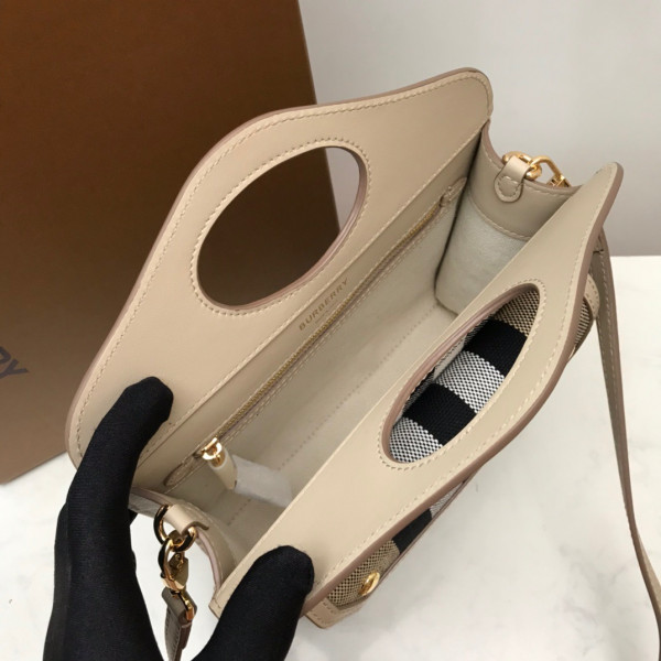 BURBERRY Pocket Bag [Burberry137] CELINE CHANEL ACCESSORIES LOEWE SHOES LOUIS VUITTON DIRO YSL OTHER BRAND HANDBAGS BALENCIAGA BOTTEGA VENETA GOYARD HERMES BURBERRY VALENTINO GUCCI FENDI MIUMIU CHLOE PRADA BVLGARI SUITCASE NEW ARRIVAL 