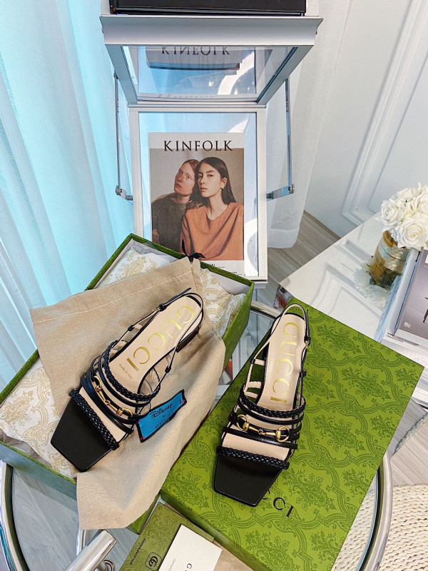 GUCCI Women's Leather Sandal With Horsebit [645504-1] CELINE CHANEL ACCESSORIES LOEWE SHOES LOUIS VUITTON DIRO YSL OTHER BRAND HANDBAGS BALENCIAGA BOTTEGA VENETA GOYARD HERMES BURBERRY VALENTINO GUCCI FENDI MIUMIU CHLOE PRADA BVLGARI SUITCASE NEW ARRIVAL 