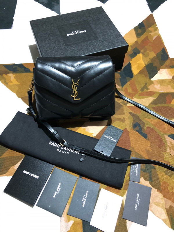 (image for) YSL LOULOU TOY