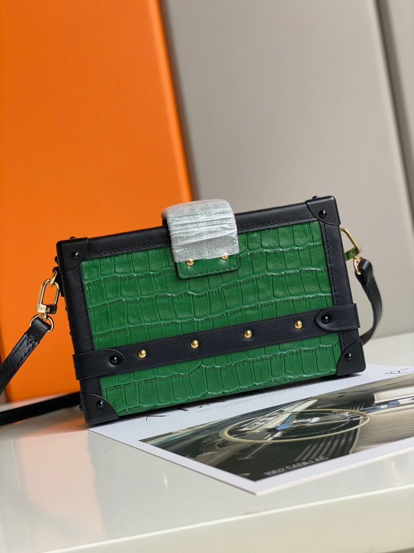 LOUIS VUITTON PETITE MALLE (image for) LOUIS VUITTON PETITE MALLE