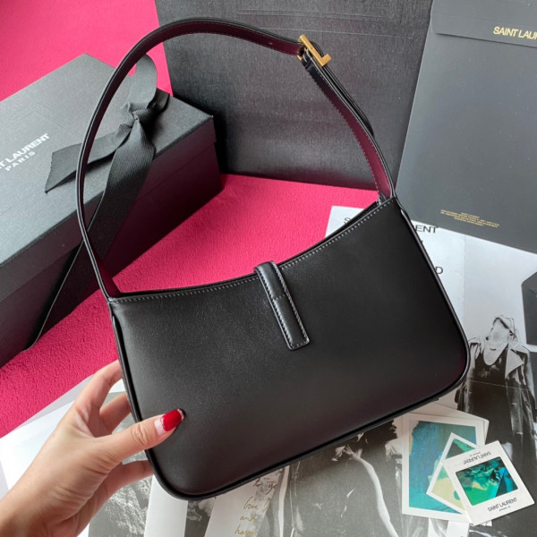 (image for) YSL LE 5 ? 7 HOBO BAG