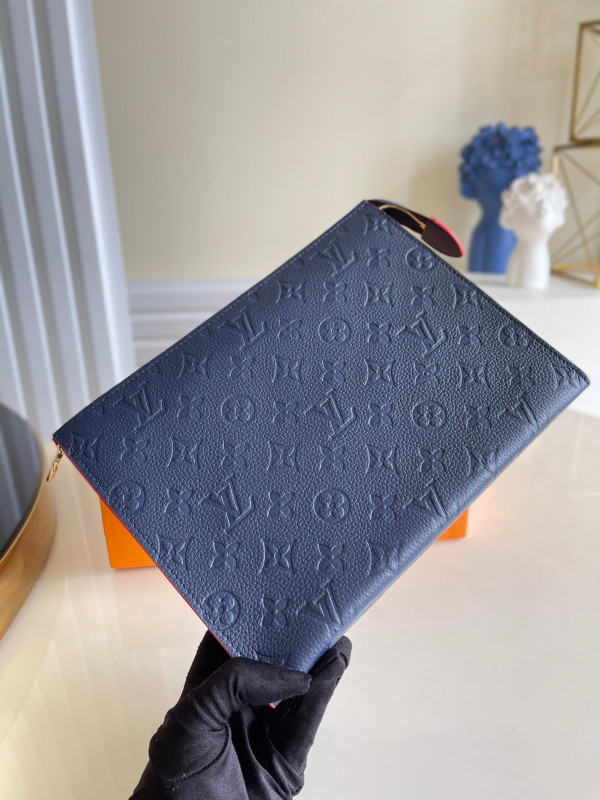 (image for) LOUIS VUITTON POCHETTE VOYAGE