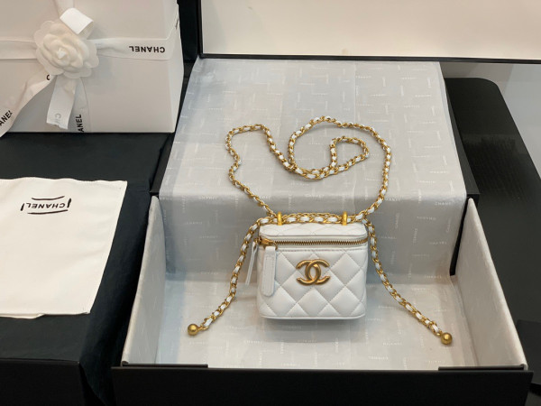 (image for) CL SMALL VANITY WITH CHAIN