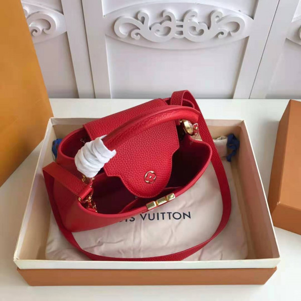 (image for) LOUIS VUITTON CAPUCINES BB