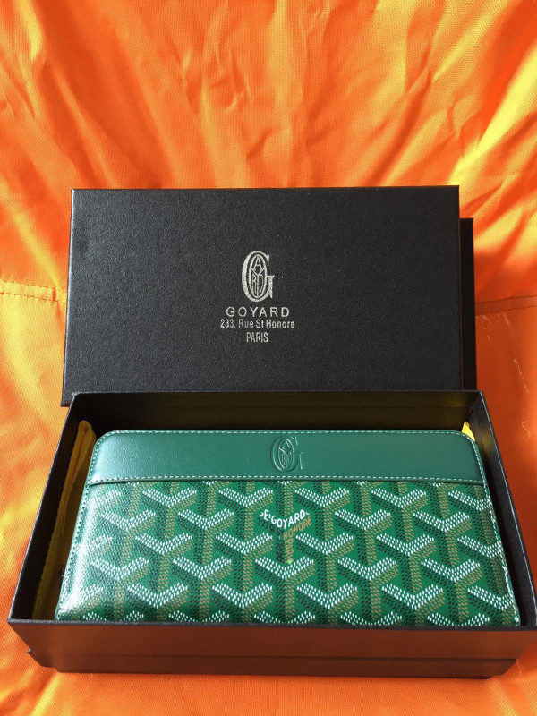 (image for) GOYARD ZIPPY WALLET