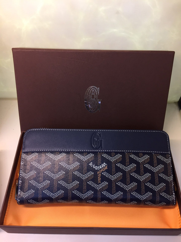 (image for) GOYARD ZIPPY WALLET