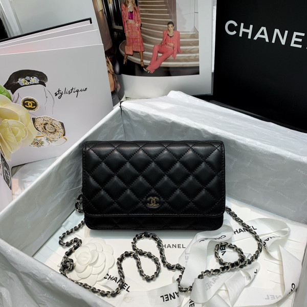 (image for) CL CHAIN WALLET LAMBSKIN NEW EDITION