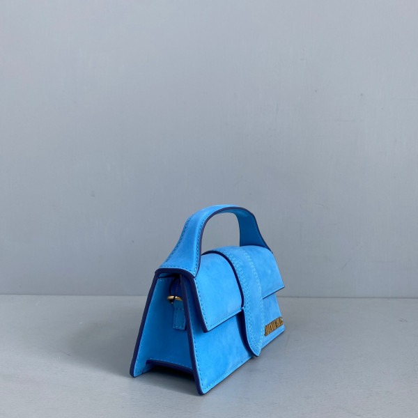(image for) JACQUEMUS Le Bambino