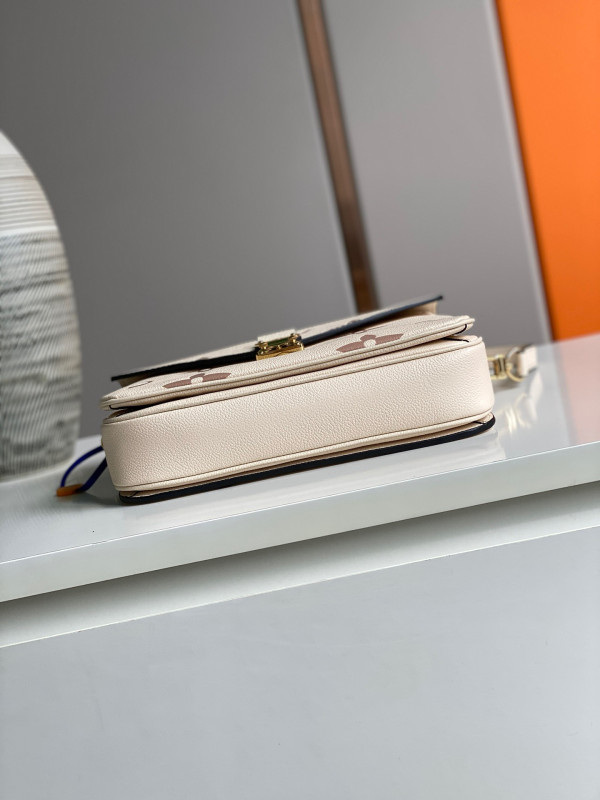LOUIS VUITTON POCHETTE M?TIS (image for) LOUIS VUITTON POCHETTE M?TIS