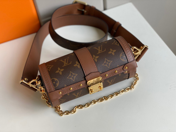 (image for) LOUIS VUITTON PAPILLON TRUNK