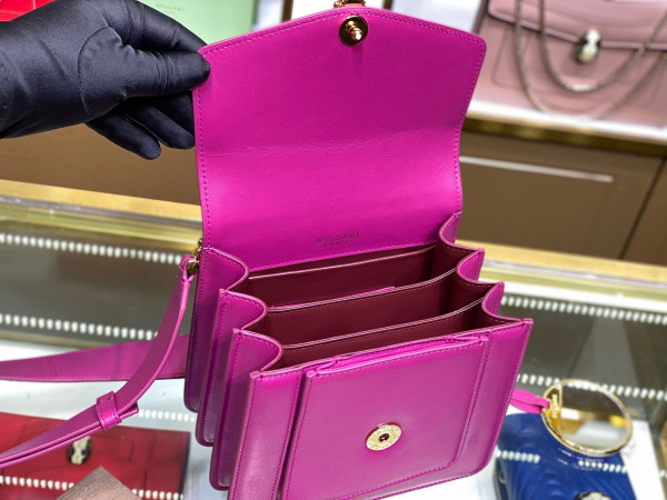 BVLGARI SERPENTI FOREVER [Bvlgari51] CELINE CHANEL ACCESSORIES LOEWE SHOES LOUIS VUITTON DIRO YSL OTHER BRAND HANDBAGS BALENCIAGA BOTTEGA VENETA GOYARD HERMES BURBERRY VALENTINO GUCCI FENDI MIUMIU CHLOE PRADA BVLGARI SUITCASE NEW ARRIVAL 