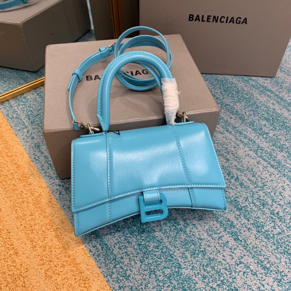 BALENCIAGA HOURGLASS [Balenciaga234] CELINE CHANEL ACCESSORIES LOEWE SHOES LOUIS VUITTON DIRO YSL OTHER BRAND HANDBAGS BALENCIAGA BOTTEGA VENETA GOYARD HERMES BURBERRY VALENTINO GUCCI FENDI MIUMIU CHLOE PRADA BVLGARI SUITCASE NEW ARRIVAL 