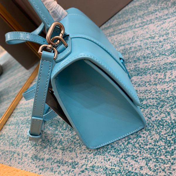BALENCIAGA HOURGLASS [Balenciaga234] CELINE CHANEL ACCESSORIES LOEWE SHOES LOUIS VUITTON DIRO YSL OTHER BRAND HANDBAGS BALENCIAGA BOTTEGA VENETA GOYARD HERMES BURBERRY VALENTINO GUCCI FENDI MIUMIU CHLOE PRADA BVLGARI SUITCASE NEW ARRIVAL 