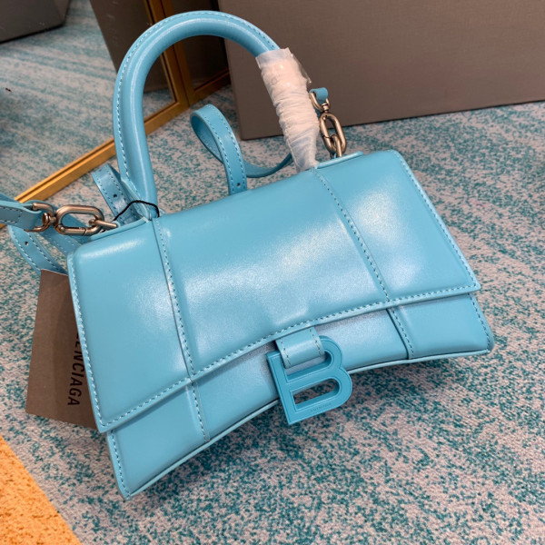 BALENCIAGA HOURGLASS [Balenciaga234] CELINE CHANEL ACCESSORIES LOEWE SHOES LOUIS VUITTON DIRO YSL OTHER BRAND HANDBAGS BALENCIAGA BOTTEGA VENETA GOYARD HERMES BURBERRY VALENTINO GUCCI FENDI MIUMIU CHLOE PRADA BVLGARI SUITCASE NEW ARRIVAL 