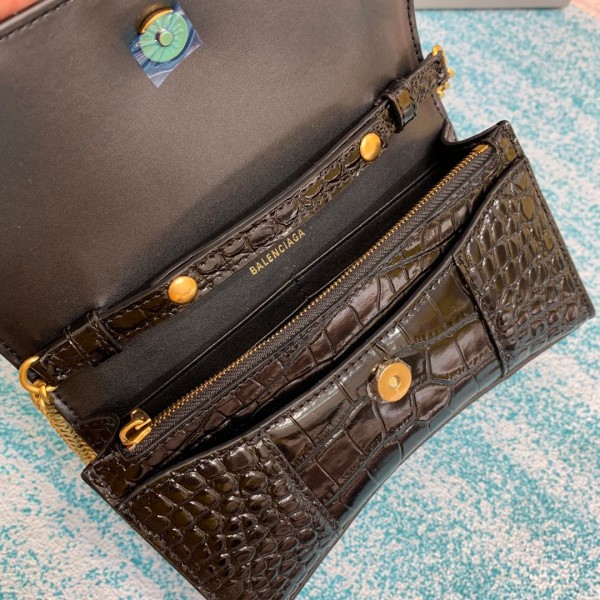 BALENCIAGA HOURGLASS WALLET ON CHAIN [Balenciaga225] CELINE CHANEL ACCESSORIES LOEWE SHOES LOUIS VUITTON DIRO YSL OTHER BRAND HANDBAGS BALENCIAGA BOTTEGA VENETA GOYARD HERMES BURBERRY VALENTINO GUCCI FENDI MIUMIU CHLOE PRADA BVLGARI SUITCASE NEW ARRIVAL 