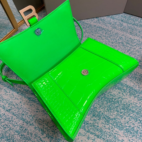 BALENCIAGA HOURGLASS [Balenciaga224] CELINE CHANEL ACCESSORIES LOEWE SHOES LOUIS VUITTON DIRO YSL OTHER BRAND HANDBAGS BALENCIAGA BOTTEGA VENETA GOYARD HERMES BURBERRY VALENTINO GUCCI FENDI MIUMIU CHLOE PRADA BVLGARI SUITCASE NEW ARRIVAL 