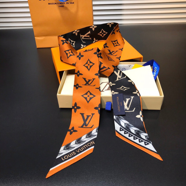 LOUIS VUITTON BANDEAU [Louis896] CELINE CHANEL ACCESSORIES LOEWE SHOES LOUIS VUITTON DIRO YSL OTHER BRAND HANDBAGS BALENCIAGA BOTTEGA VENETA GOYARD HERMES BURBERRY VALENTINO GUCCI FENDI MIUMIU CHLOE PRADA BVLGARI SUITCASE NEW ARRIVAL 