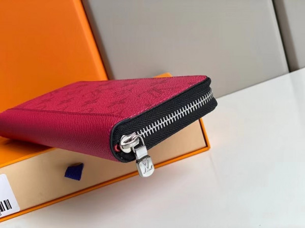 LOUIS VUITTON ZIPPY WALLET [Louis890] CELINE CHANEL ACCESSORIES LOEWE SHOES LOUIS VUITTON DIRO YSL OTHER BRAND HANDBAGS BALENCIAGA BOTTEGA VENETA GOYARD HERMES BURBERRY VALENTINO GUCCI FENDI MIUMIU CHLOE PRADA BVLGARI SUITCASE NEW ARRIVAL 
