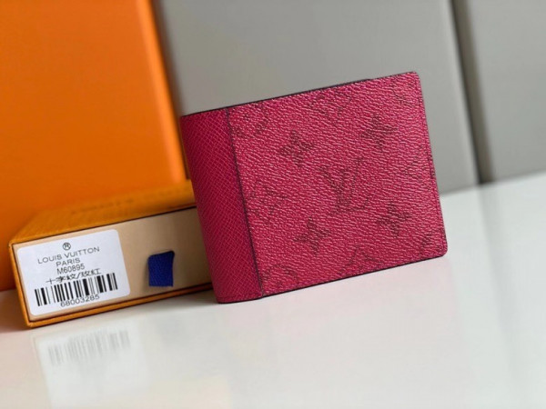 LOUIS VUITTON MULTIPLE WALLET [Louis887] CELINE CHANEL ACCESSORIES LOEWE SHOES LOUIS VUITTON DIRO YSL OTHER BRAND HANDBAGS BALENCIAGA BOTTEGA VENETA GOYARD HERMES BURBERRY VALENTINO GUCCI FENDI MIUMIU CHLOE PRADA BVLGARI SUITCASE NEW ARRIVAL 