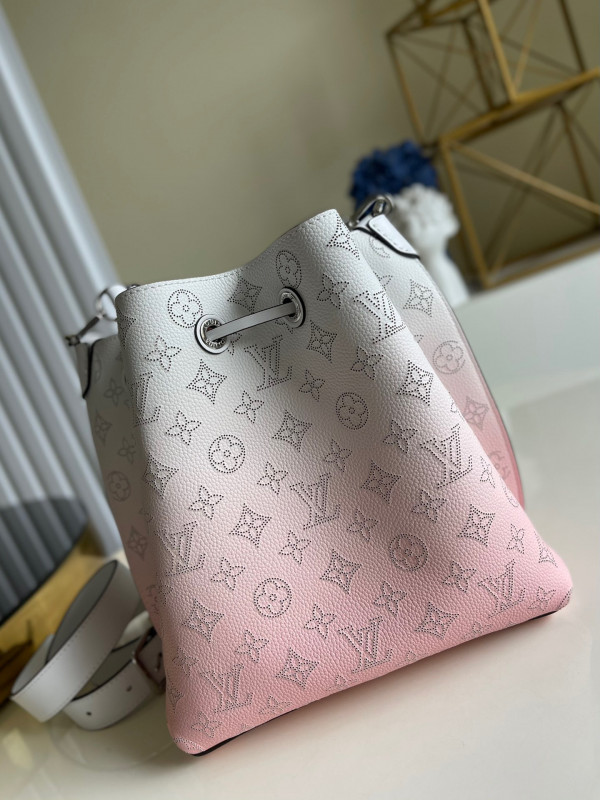 LOUIS VUITTON MURIA [Louis885] CELINE CHANEL ACCESSORIES LOEWE SHOES LOUIS VUITTON DIRO YSL OTHER BRAND HANDBAGS BALENCIAGA BOTTEGA VENETA GOYARD HERMES BURBERRY VALENTINO GUCCI FENDI MIUMIU CHLOE PRADA BVLGARI SUITCASE NEW ARRIVAL 