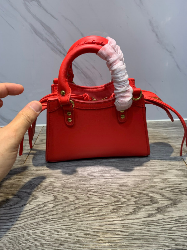 BALENCIAGA NEO CLASSIC NANO TOP HANDLE BAG [Balenciaga214] CELINE CHANEL ACCESSORIES LOEWE SHOES LOUIS VUITTON DIRO YSL OTHER BRAND HANDBAGS BALENCIAGA BOTTEGA VENETA GOYARD HERMES BURBERRY VALENTINO GUCCI FENDI MIUMIU CHLOE PRADA BVLGARI SUITCASE NEW ARRIVAL 