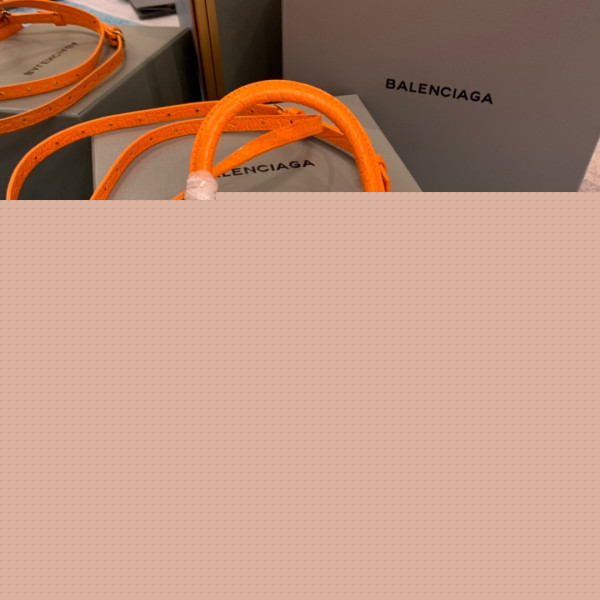 BALENCIAGA HOURGLASS [Balenciaga194] CELINE CHANEL ACCESSORIES LOEWE SHOES LOUIS VUITTON DIRO YSL OTHER BRAND HANDBAGS BALENCIAGA BOTTEGA VENETA GOYARD HERMES BURBERRY VALENTINO GUCCI FENDI MIUMIU CHLOE PRADA BVLGARI SUITCASE NEW ARRIVAL 