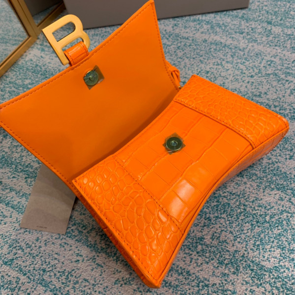 BALENCIAGA HOURGLASS [Balenciaga193] CELINE CHANEL ACCESSORIES LOEWE SHOES LOUIS VUITTON DIRO YSL OTHER BRAND HANDBAGS BALENCIAGA BOTTEGA VENETA GOYARD HERMES BURBERRY VALENTINO GUCCI FENDI MIUMIU CHLOE PRADA BVLGARI SUITCASE NEW ARRIVAL 