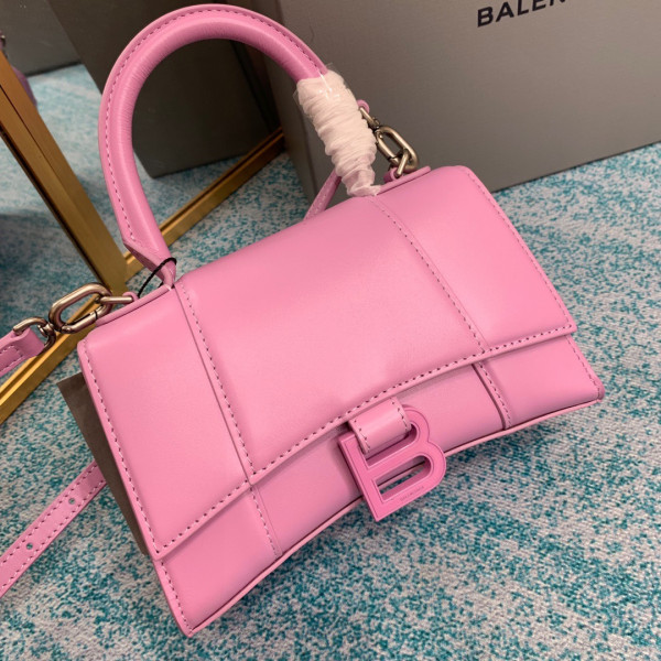 BALENCIAGA HOURGLASS [Balenciaga187] CELINE CHANEL ACCESSORIES LOEWE SHOES LOUIS VUITTON DIRO YSL OTHER BRAND HANDBAGS BALENCIAGA BOTTEGA VENETA GOYARD HERMES BURBERRY VALENTINO GUCCI FENDI MIUMIU CHLOE PRADA BVLGARI SUITCASE NEW ARRIVAL 