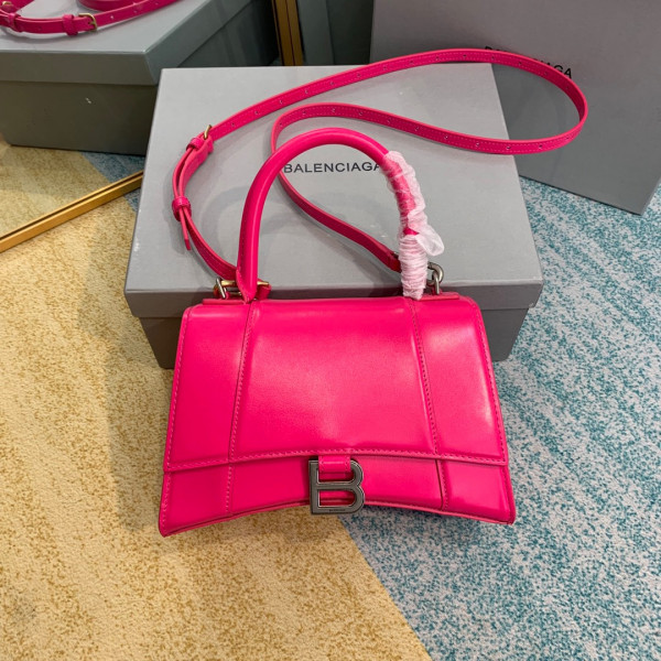 BALENCIAGA HOURGLASS [Balenciaga186] CELINE CHANEL ACCESSORIES LOEWE SHOES LOUIS VUITTON DIRO YSL OTHER BRAND HANDBAGS BALENCIAGA BOTTEGA VENETA GOYARD HERMES BURBERRY VALENTINO GUCCI FENDI MIUMIU CHLOE PRADA BVLGARI SUITCASE NEW ARRIVAL 