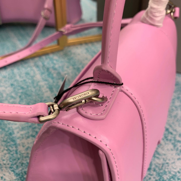 (image for) BALENCIAGA HOURGLASS