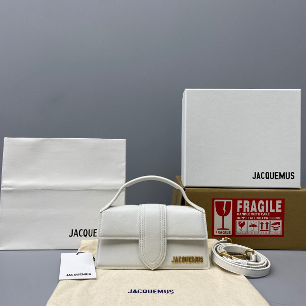 JACQUEMUS Le Bambino [Jacquemus25] CELINE CHANEL ACCESSORIES LOEWE SHOES LOUIS VUITTON DIRO YSL OTHER BRAND HANDBAGS BALENCIAGA BOTTEGA VENETA GOYARD HERMES BURBERRY VALENTINO GUCCI FENDI MIUMIU CHLOE PRADA BVLGARI SUITCASE NEW ARRIVAL 