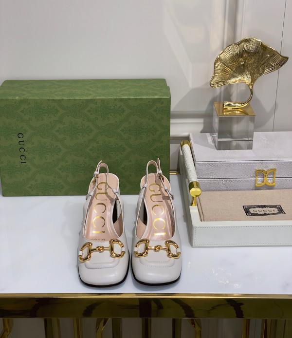 GUCCI Women's mid-heel slingback with Horsebit [?643892-2] CELINE CHANEL ACCESSORIES LOEWE SHOES LOUIS VUITTON DIRO YSL OTHER BRAND HANDBAGS BALENCIAGA BOTTEGA VENETA GOYARD HERMES BURBERRY VALENTINO GUCCI FENDI MIUMIU CHLOE PRADA BVLGARI SUITCASE NEW ARRIVAL 