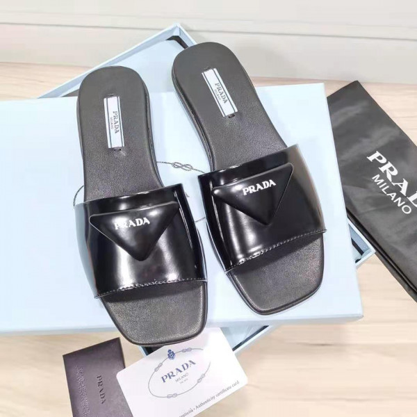 PRADA slides [Prada107] CELINE CHANEL ACCESSORIES LOEWE SHOES LOUIS VUITTON DIRO YSL OTHER BRAND HANDBAGS BALENCIAGA BOTTEGA VENETA GOYARD HERMES BURBERRY VALENTINO GUCCI FENDI MIUMIU CHLOE PRADA BVLGARI SUITCASE NEW ARRIVAL 