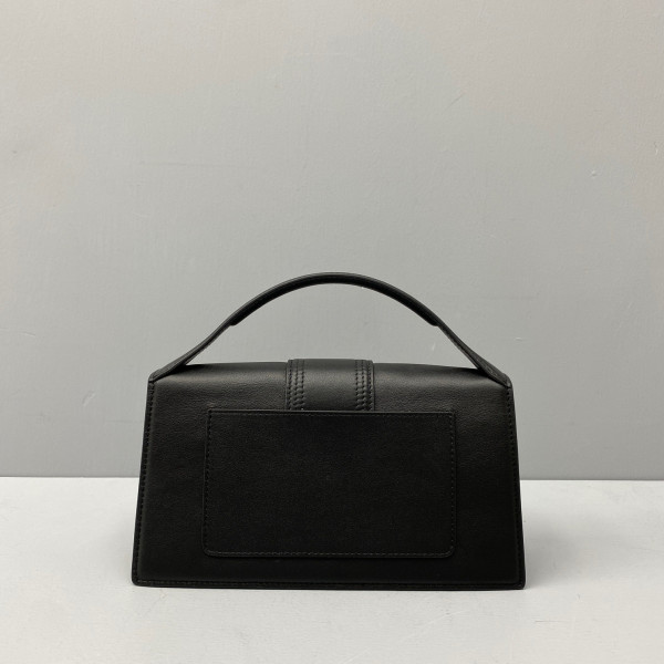 (image for) JACQUEMUS Le grand Bambino