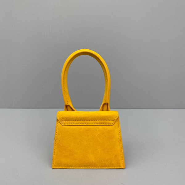 JACQUEMUS Le Chiquito Mini Bag [Jacquemus12] CELINE CHANEL ACCESSORIES LOEWE SHOES LOUIS VUITTON DIRO YSL OTHER BRAND HANDBAGS BALENCIAGA BOTTEGA VENETA GOYARD HERMES BURBERRY VALENTINO GUCCI FENDI MIUMIU CHLOE PRADA BVLGARI SUITCASE NEW ARRIVAL 