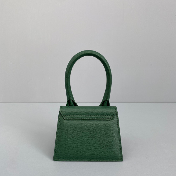 JACQUEMUS Le Chiquito Mini Bag [Jacquemus9] CELINE CHANEL ACCESSORIES LOEWE SHOES LOUIS VUITTON DIRO YSL OTHER BRAND HANDBAGS BALENCIAGA BOTTEGA VENETA GOYARD HERMES BURBERRY VALENTINO GUCCI FENDI MIUMIU CHLOE PRADA BVLGARI SUITCASE NEW ARRIVAL 