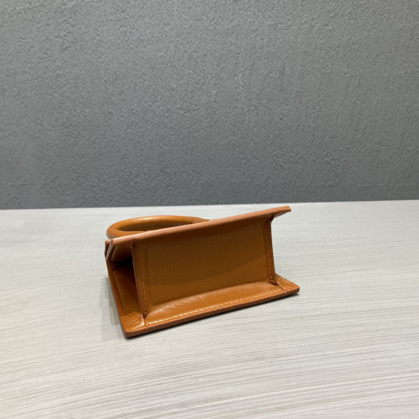 JACQUEMUS Le Chiquito Mini Bag [Jacquemus5] CELINE CHANEL ACCESSORIES LOEWE SHOES LOUIS VUITTON DIRO YSL OTHER BRAND HANDBAGS BALENCIAGA BOTTEGA VENETA GOYARD HERMES BURBERRY VALENTINO GUCCI FENDI MIUMIU CHLOE PRADA BVLGARI SUITCASE NEW ARRIVAL 