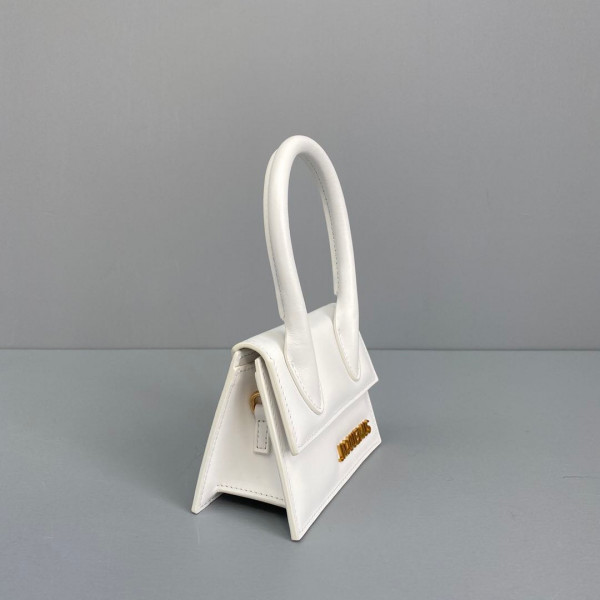 JACQUEMUS Le Chiquito Mini Bag [Jacquemus4] CELINE CHANEL ACCESSORIES LOEWE SHOES LOUIS VUITTON DIRO YSL OTHER BRAND HANDBAGS BALENCIAGA BOTTEGA VENETA GOYARD HERMES BURBERRY VALENTINO GUCCI FENDI MIUMIU CHLOE PRADA BVLGARI SUITCASE NEW ARRIVAL 
