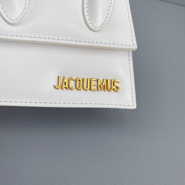 JACQUEMUS Le Chiquito Mini Bag [Jacquemus4] CELINE CHANEL ACCESSORIES LOEWE SHOES LOUIS VUITTON DIRO YSL OTHER BRAND HANDBAGS BALENCIAGA BOTTEGA VENETA GOYARD HERMES BURBERRY VALENTINO GUCCI FENDI MIUMIU CHLOE PRADA BVLGARI SUITCASE NEW ARRIVAL 