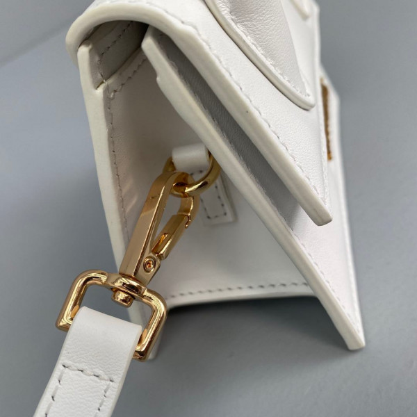 JACQUEMUS Le Chiquito Mini Bag [Jacquemus4] CELINE CHANEL ACCESSORIES LOEWE SHOES LOUIS VUITTON DIRO YSL OTHER BRAND HANDBAGS BALENCIAGA BOTTEGA VENETA GOYARD HERMES BURBERRY VALENTINO GUCCI FENDI MIUMIU CHLOE PRADA BVLGARI SUITCASE NEW ARRIVAL 