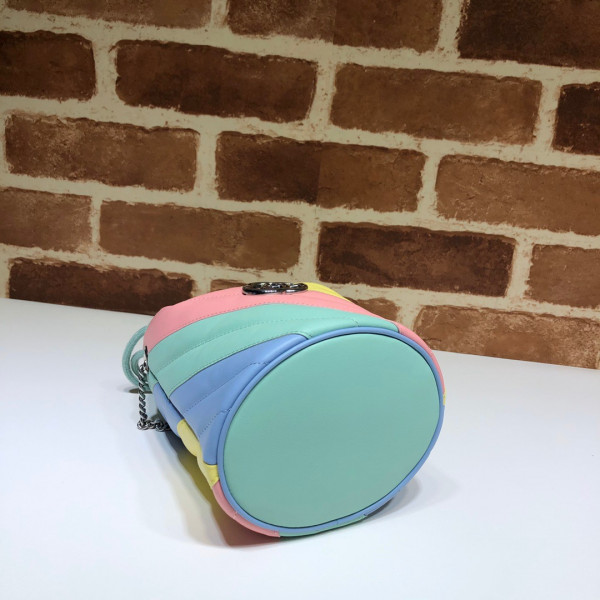 GUCCI GG Marmont mini bucket bag [575163-6] CELINE CHANEL ACCESSORIES LOEWE SHOES LOUIS VUITTON DIRO YSL OTHER BRAND HANDBAGS BALENCIAGA BOTTEGA VENETA GOYARD HERMES BURBERRY VALENTINO GUCCI FENDI MIUMIU CHLOE PRADA BVLGARI SUITCASE NEW ARRIVAL 