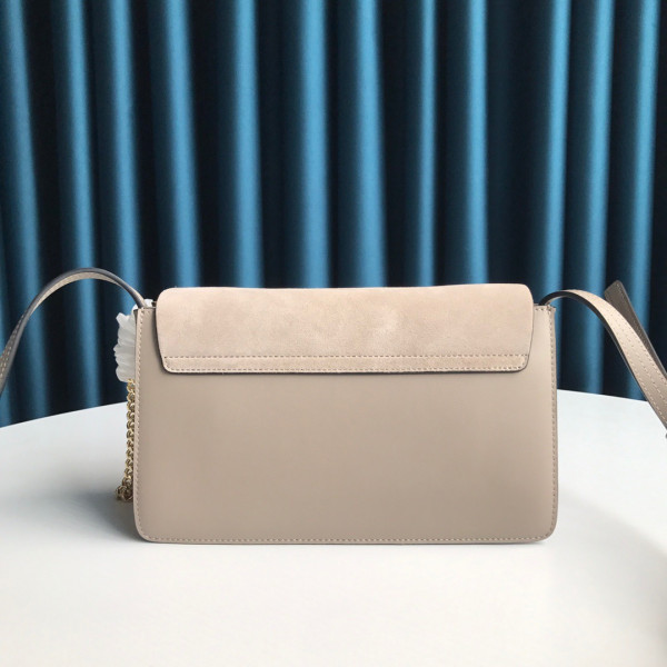 CHLOE FAYE SMALL SHOULDER BAG [Chloe103] CELINE CHANEL ACCESSORIES LOEWE SHOES LOUIS VUITTON DIRO YSL OTHER BRAND HANDBAGS BALENCIAGA BOTTEGA VENETA GOYARD HERMES BURBERRY VALENTINO GUCCI FENDI MIUMIU CHLOE PRADA BVLGARI SUITCASE NEW ARRIVAL 
