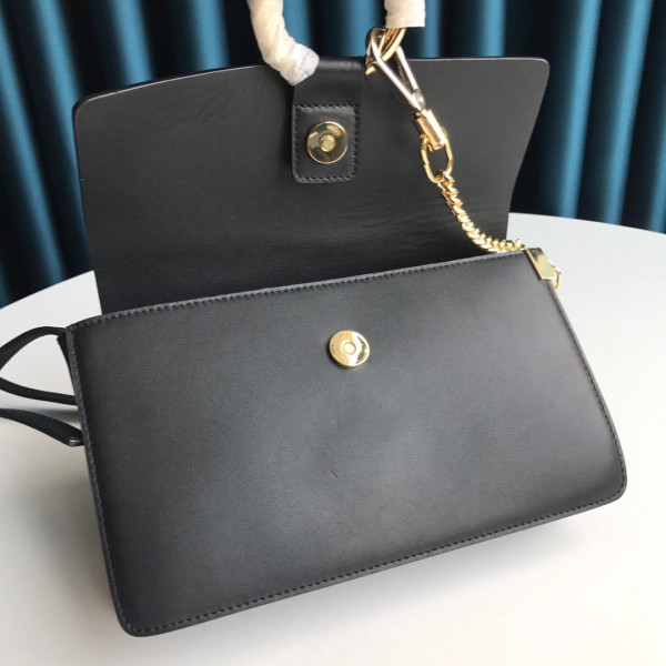 CHLOE FAYE SMALL SHOULDER BAG [Chloe101] CELINE CHANEL ACCESSORIES LOEWE SHOES LOUIS VUITTON DIRO YSL OTHER BRAND HANDBAGS BALENCIAGA BOTTEGA VENETA GOYARD HERMES BURBERRY VALENTINO GUCCI FENDI MIUMIU CHLOE PRADA BVLGARI SUITCASE NEW ARRIVAL 