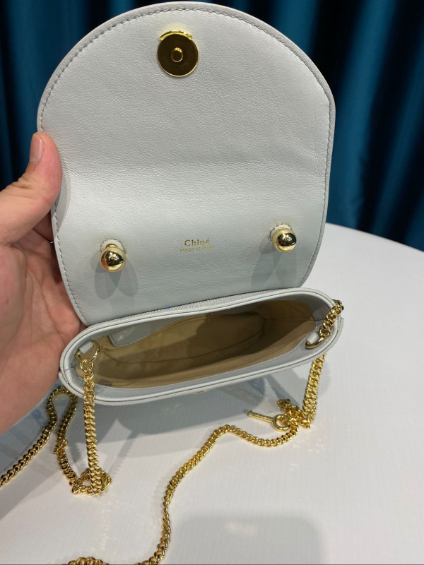 CHLOE ABY LOCK [Chloe97] CELINE CHANEL ACCESSORIES LOEWE SHOES LOUIS VUITTON DIRO YSL OTHER BRAND HANDBAGS BALENCIAGA BOTTEGA VENETA GOYARD HERMES BURBERRY VALENTINO GUCCI FENDI MIUMIU CHLOE PRADA BVLGARI SUITCASE NEW ARRIVAL 