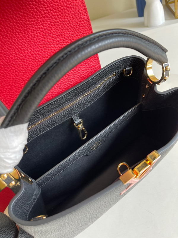 LOUIS VUITTON CAPUCINES PM [Louis859] CELINE CHANEL ACCESSORIES LOEWE SHOES LOUIS VUITTON DIRO YSL OTHER BRAND HANDBAGS BALENCIAGA BOTTEGA VENETA GOYARD HERMES BURBERRY VALENTINO GUCCI FENDI MIUMIU CHLOE PRADA BVLGARI SUITCASE NEW ARRIVAL 