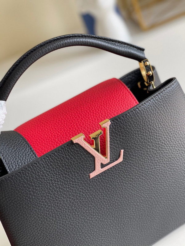 LOUIS VUITTON CAPUCINES PM [Louis859] CELINE CHANEL ACCESSORIES LOEWE SHOES LOUIS VUITTON DIRO YSL OTHER BRAND HANDBAGS BALENCIAGA BOTTEGA VENETA GOYARD HERMES BURBERRY VALENTINO GUCCI FENDI MIUMIU CHLOE PRADA BVLGARI SUITCASE NEW ARRIVAL 