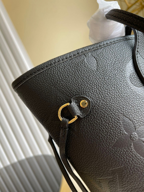 LOUIS VUITTON NEVERFULL MM [M45685] CELINE CHANEL ACCESSORIES LOEWE SHOES LOUIS VUITTON DIRO YSL OTHER BRAND HANDBAGS BALENCIAGA BOTTEGA VENETA GOYARD HERMES BURBERRY VALENTINO GUCCI FENDI MIUMIU CHLOE PRADA BVLGARI SUITCASE NEW ARRIVAL 